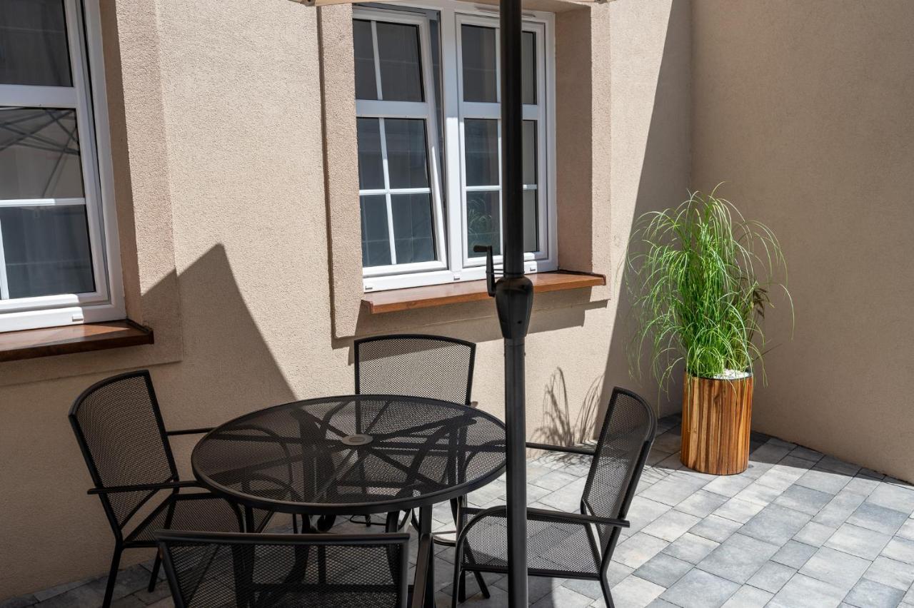 ריבניק Central Platinum Apartments 15 מראה חיצוני תמונה