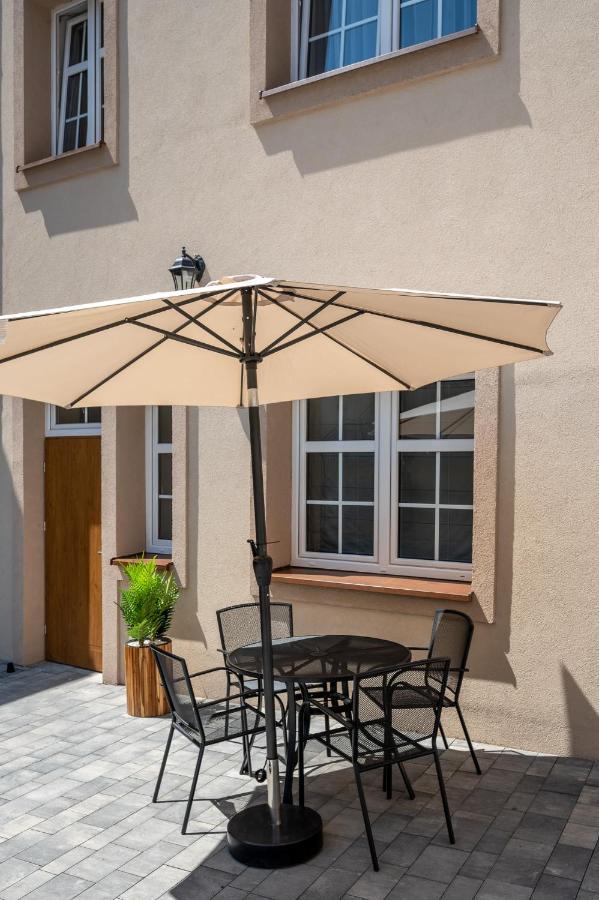ריבניק Central Platinum Apartments 15 מראה חיצוני תמונה