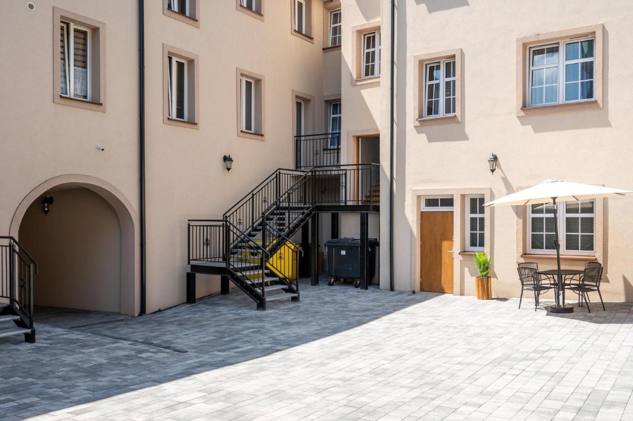 ריבניק Central Platinum Apartments 15 מראה חיצוני תמונה